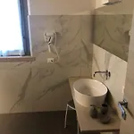 Cantoni Marca بيت ضيافة 4*