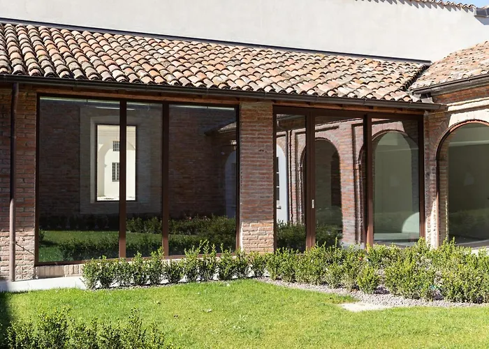 Cantoni Marca Guest house